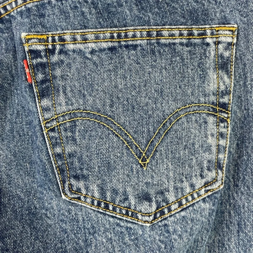Levi's 501 Straight Leg Jeans Mens 34x29 Blue Medium Wash Button Fly Denim Pants